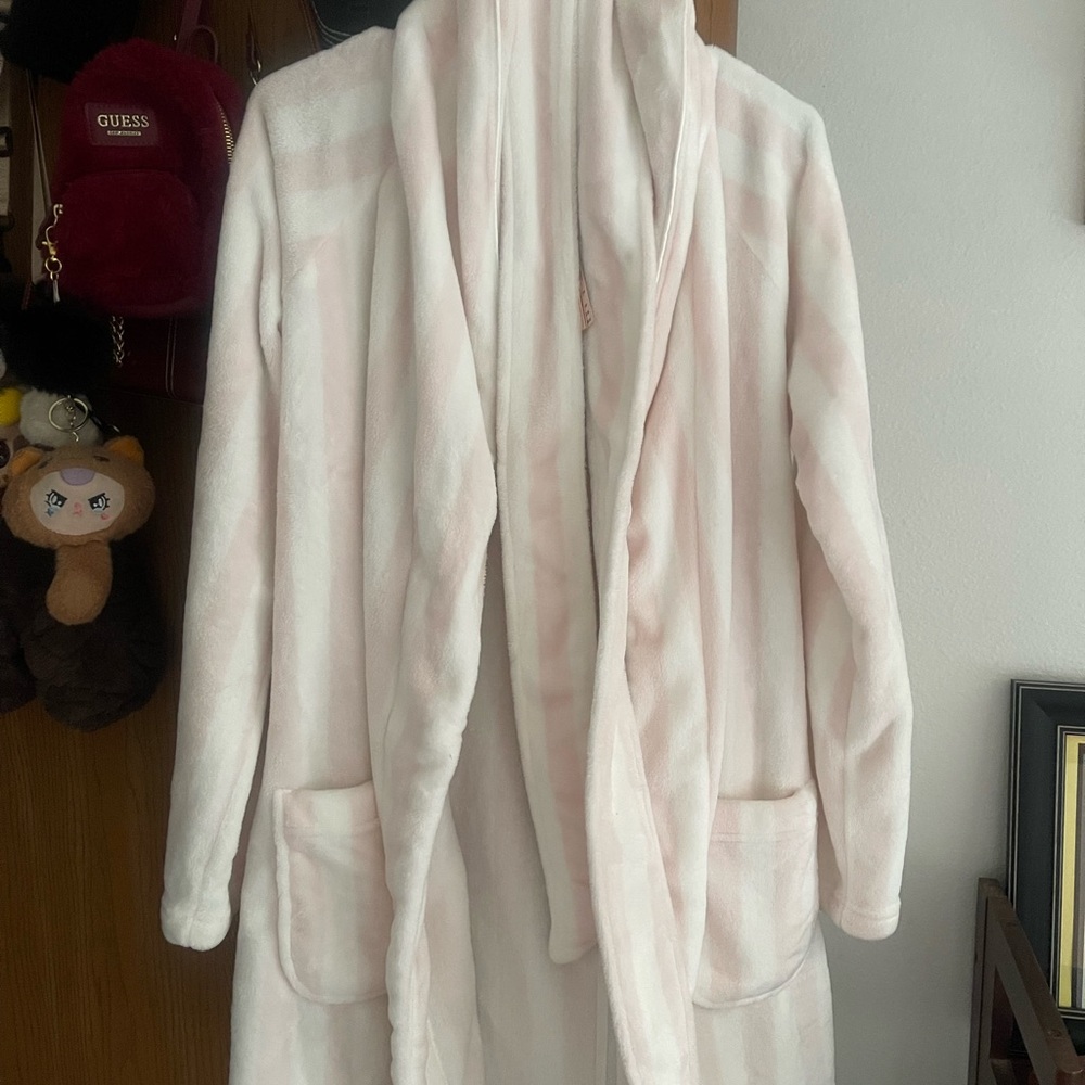 Victoria's Secret White Robe